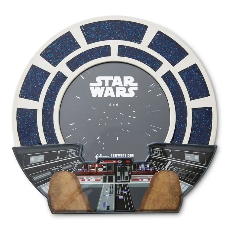 Star Wars™ Millennium Falcon™ Round Picture Frame, 4x4 [Dimensions 6.4'' W x 6.2'' H x 0.5'' D, Material Metal and glass., Count 1, Item number 1SHP2198]