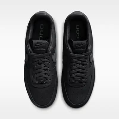 Air Force 1 "University of Oregon" Men's Shoes Black/Black [Black/Black, Nike Air unit provides lightweight cushioning., Padded Collar]