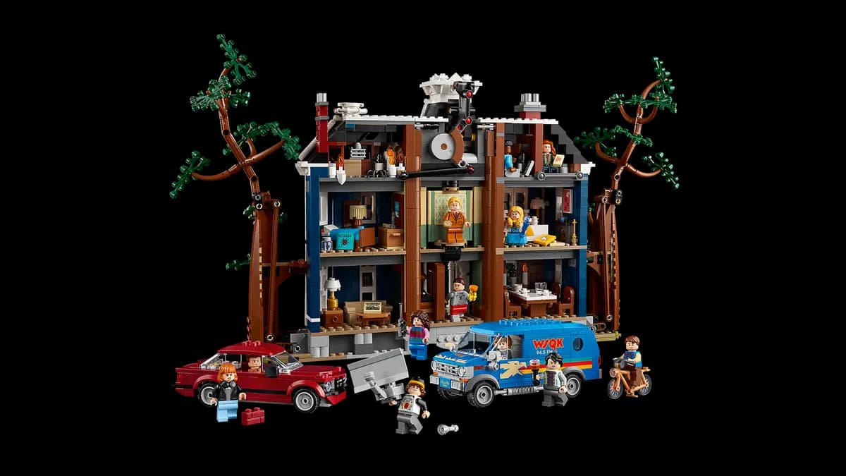 LEGO Stranger Things: The Creel House 11370 [2593 pieces, ages 18+, LEGO® Icons]