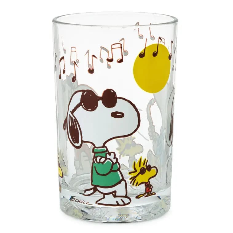 Peanuts Joe Cool Collectible Drinking Glass, 13.5 oz. [3.25" W x 5" H x 3.25" D, Glass., Holds 13.5 oz., Top rack dishwasher safe.]