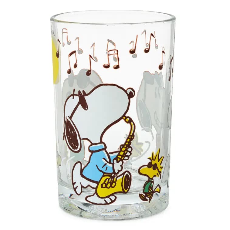 Peanuts Joe Cool Collectible Drinking Glass, 13.5 oz. [3.25" W x 5" H x 3.25" D, Glass., Holds 13.5 oz., Top rack dishwasher safe.]