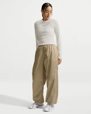 Nike Sportswear Women's Loose High-Rise Track Pants Parachute Beige/Baltic Blue/White [Parachute Beige/Baltic Blue/White, Embroidered Swoosh logo, Hand pockets]