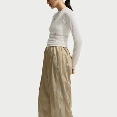 Nike Sportswear Women's Loose High-Rise Track Pants Parachute Beige/Baltic Blue/White [Parachute Beige/Baltic Blue/White, Embroidered Swoosh logo, Hand pockets]