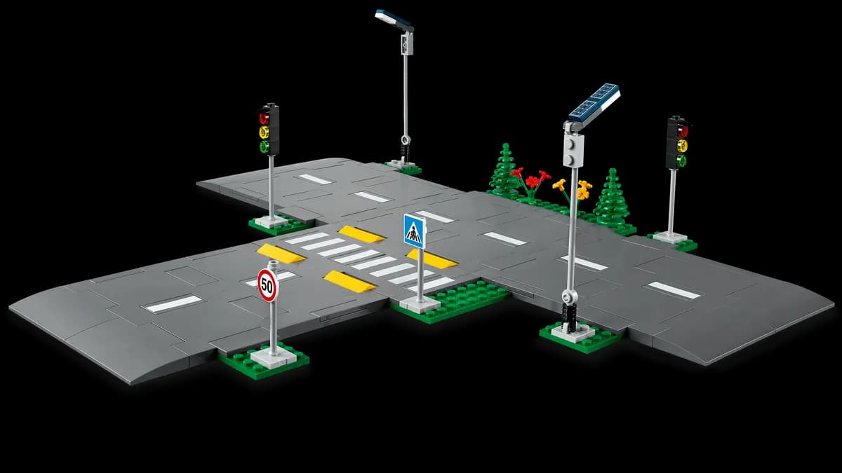 LEGO Road Plates 60304 [112 pieces, ages 5+, City]