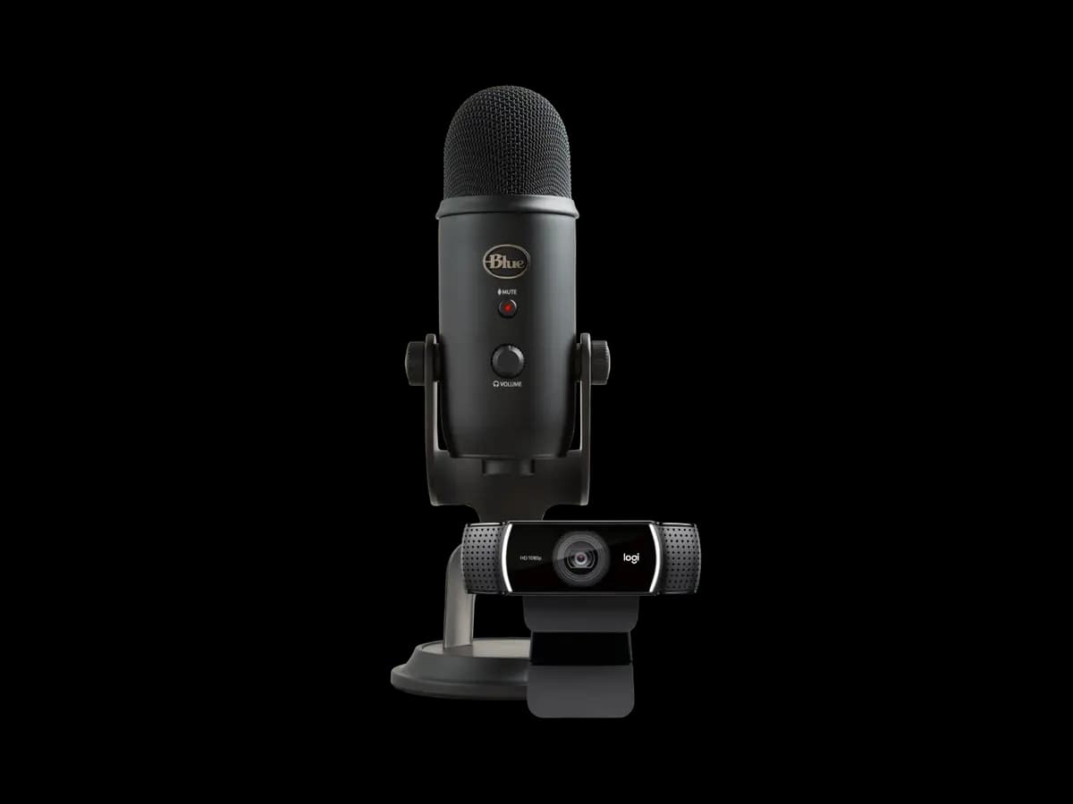 Logitech Yeti + C922 Pro Streamer Pack - Black [11.61 in (294.8 mm), 4.72 in (119.8 mm), 4.92 in (124.9 mm)]