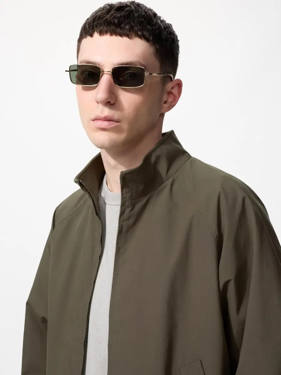 Uniqlo Metal Rectangle Sunglasses Dark Green [Imported, UV400 lenses block approximately 99% of UV rays., Patterned metal frames with an elegant finish.]
