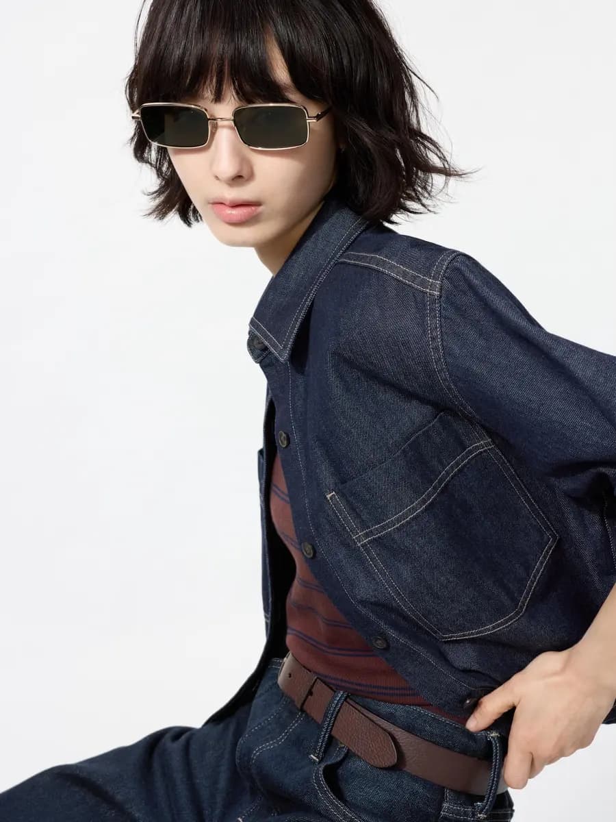 Uniqlo Metal Rectangle Sunglasses Dark Green [Imported, UV400 lenses block approximately 99% of UV rays., Patterned metal frames with an elegant finish.]