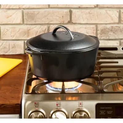 Lodge 5qt Cast Iron Dutch Oven: Preseasoned, Tarnish & Rust-Resistant, Black, 2-Piece Set, Hand Wash Only [Cast Iron, 5 Quart, 13.0 Pounds]