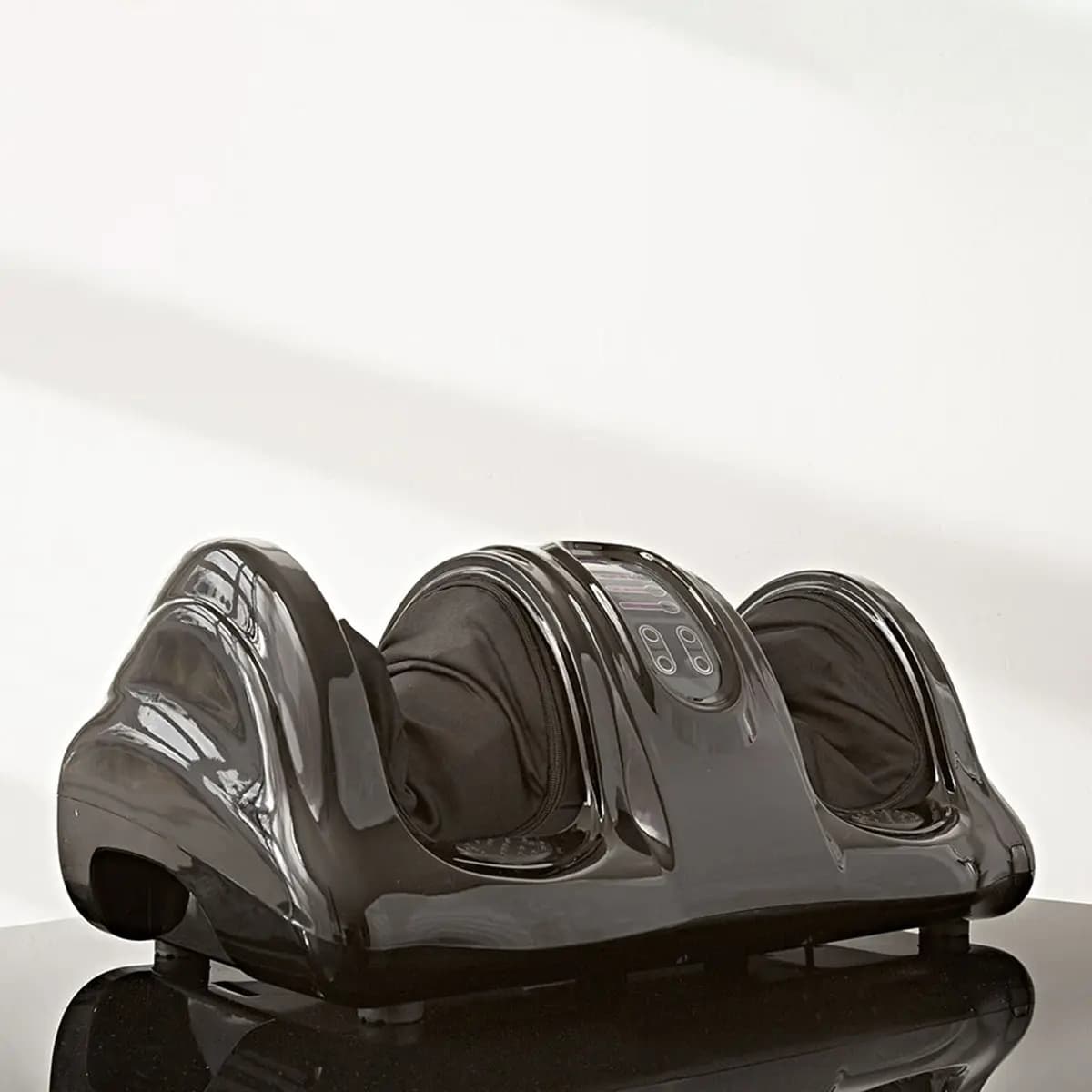 Sharper Image Shiatsu Kneading and Rolling Foot Massager [23" L x 11.8" W x 10.2" H, 13.5 lbs, Kneading and rolling Shiatsu massage]