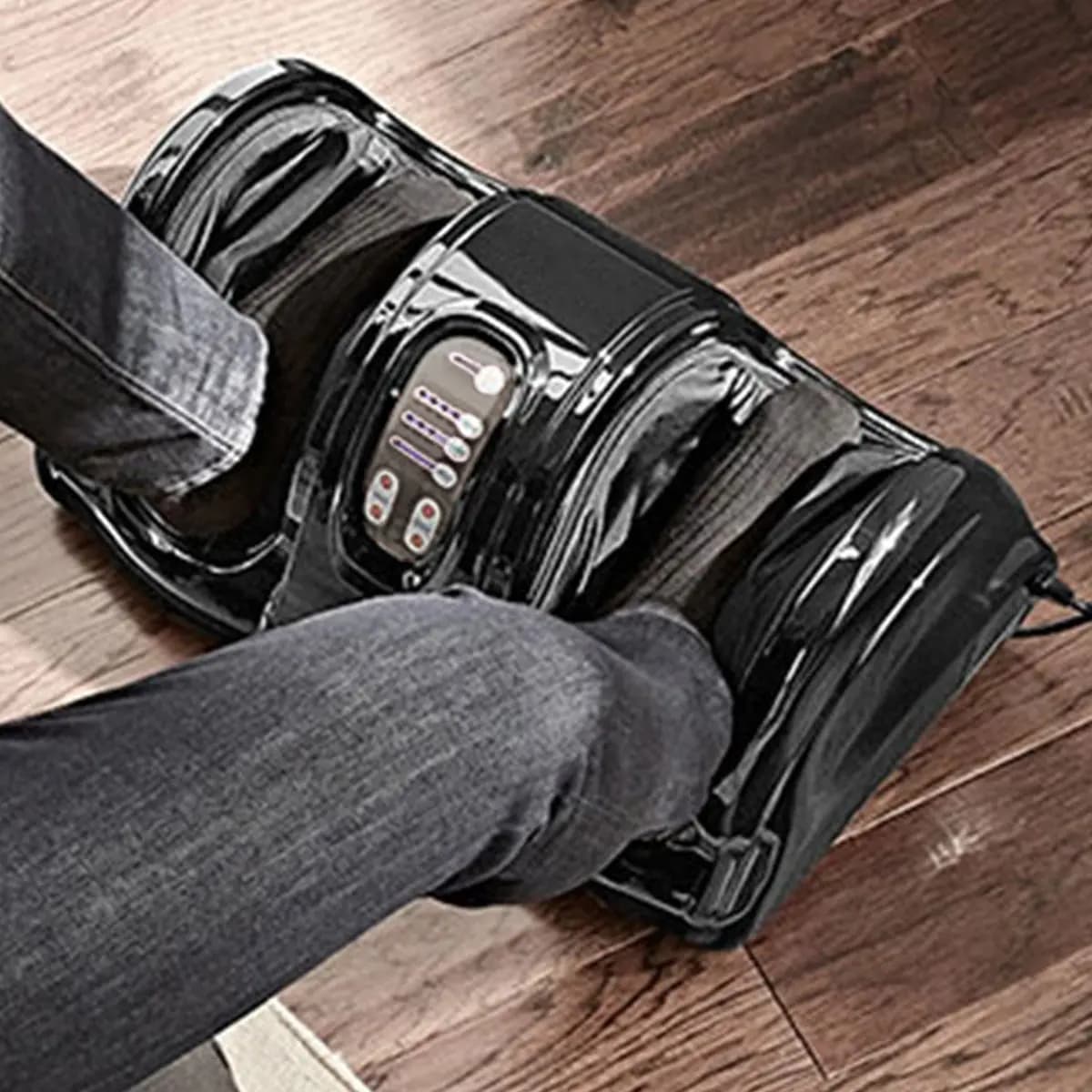 Sharper Image Shiatsu Kneading and Rolling Foot Massager [23" L x 11.8" W x 10.2" H, 13.5 lbs, Kneading and rolling Shiatsu massage]