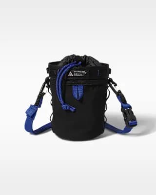 ACG Chalk Bag Black/Anthracite/Summit White [Black/Anthracite/Summit White, Reflective details, 82% polyester/18% nylon. Lining: 100% polyester.]