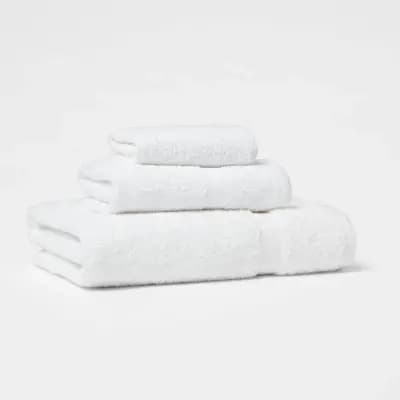 Room Essentials Bath Towel White - Room Essentialsâ„¢: Lightweight Cotton-Polyester Blend, Terry Construction, OEKO-TEX Certified [Lightweight (300-450 GSM), 19001753 AITEX, OEKO-T