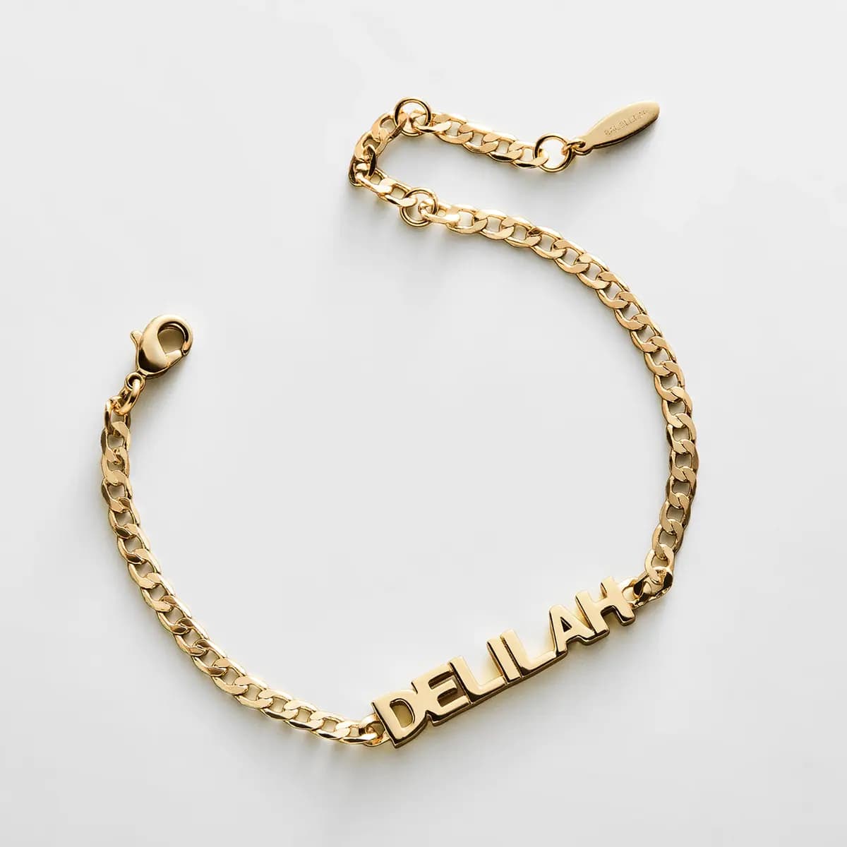 BaubleBar Curb Chain Custom Bracelet - Gold Script [Set on a smooth curb chain, Customize with up to 10 letters in the fon, Available in glossy gold or sleek silver,]