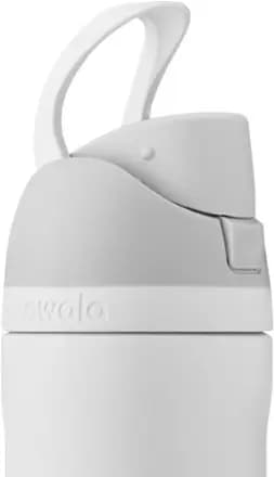 Owala FreeSip Vacuum Water Bottle - 24 fl. oz. Shy Marshmallow [Multisport, 0.7 liters, 24 fluid ounces]