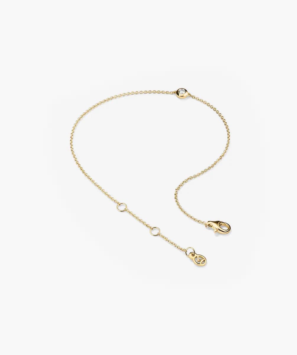 Mejuri Solo Diamond Bracelet 10k Yellow Gold - Natural Diamond [10k Yellow Gold - Natural Diamond, 2.3 mm, 0.046 ct]