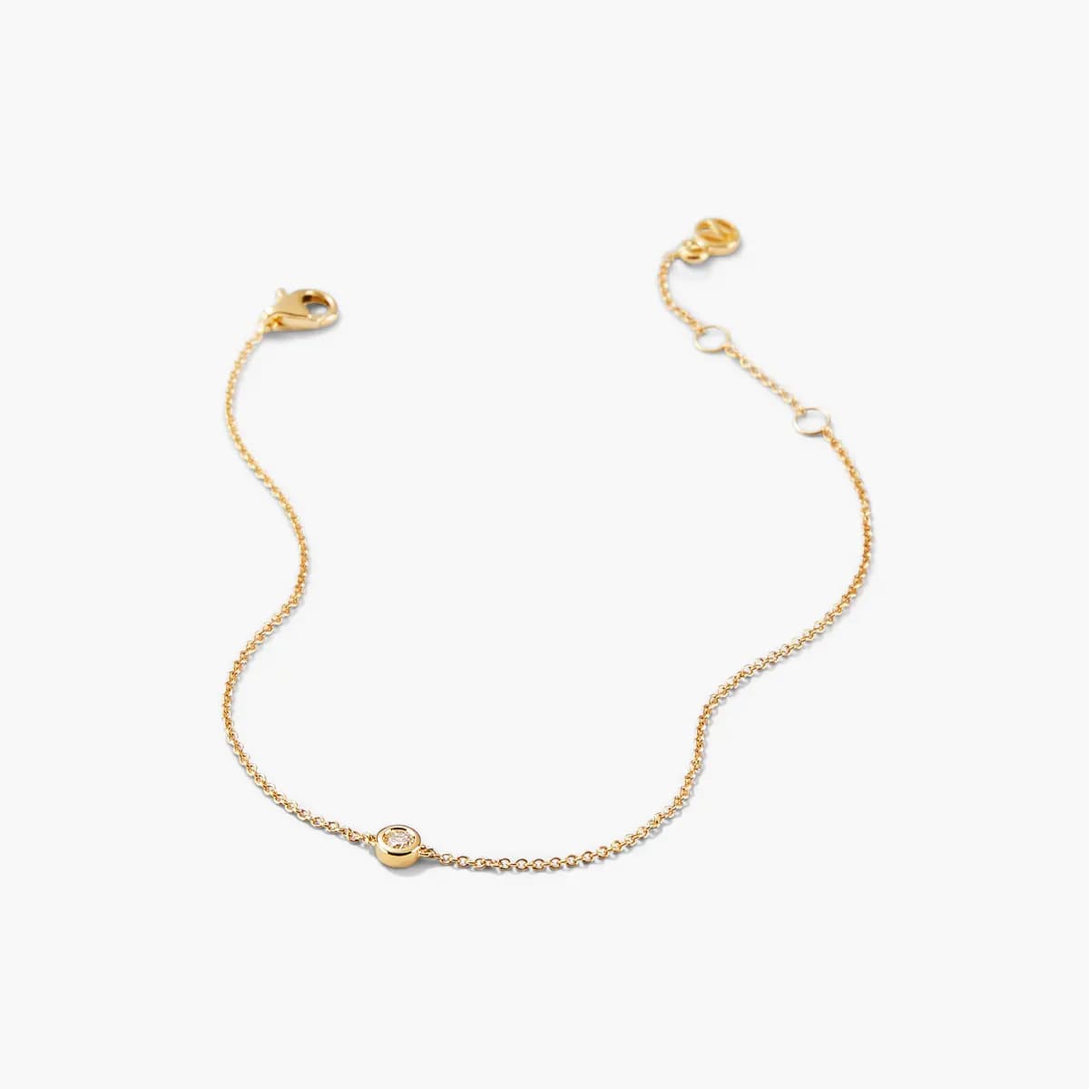 Mejuri Solo Diamond Bracelet 10k Yellow Gold - Natural Diamond [10k Yellow Gold - Natural Diamond, 2.3 mm, 0.046 ct]