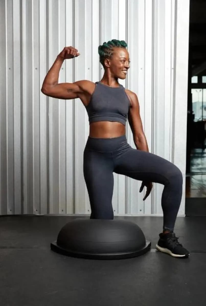 WeckMethod BOSUÃ‚Â® Black Pro Balance Trainer [Matte Black, Yes, 19LB]