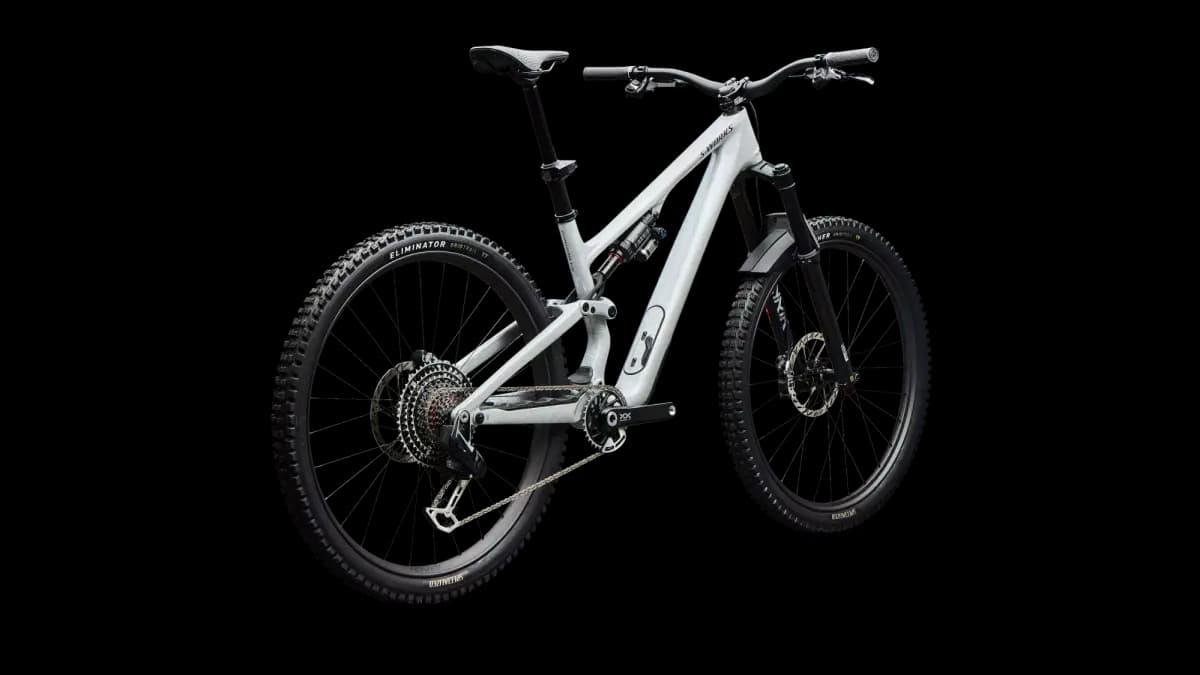 Specialized S-Works Stumpjumper 15 EVO [FACT 11m carbon chassis, rear-end and link, Trail Geometry, SWATÃ¢â€žÂ¢ Door integration, head tube angle adjustment, threaded BB, internal 