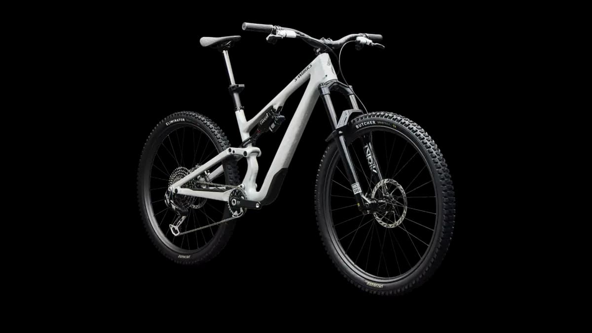Specialized S-Works Stumpjumper 15 EVO [FACT 11m carbon chassis, rear-end and link, Trail Geometry, SWATÃ¢â€žÂ¢ Door integration, head tube angle adjustment, threaded BB, internal 