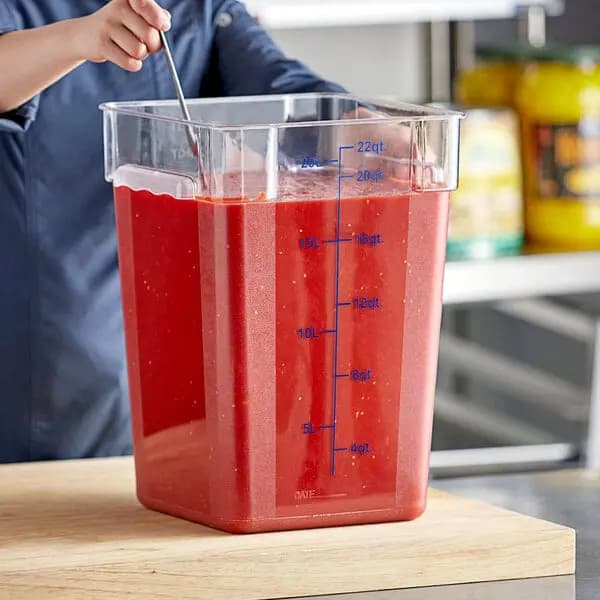 Choice 22 Qt. Clear Square Polycarbonate Food Storage Container [Length 11 Inches, Width 11 Inches, Height 15 3/4 Inches, Capacity 22 qt.]