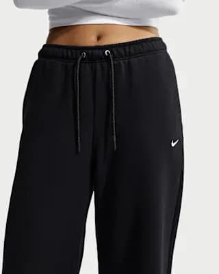 Nike Studio Fleece Medium Weight Women's Mid-Rise Wide-Leg Pants Total Black/Sail [Body: 80% cotton/20% polyester. Pockets: 100% cotton., Machine wash, XS (0–2)-XXL (20–22)]
