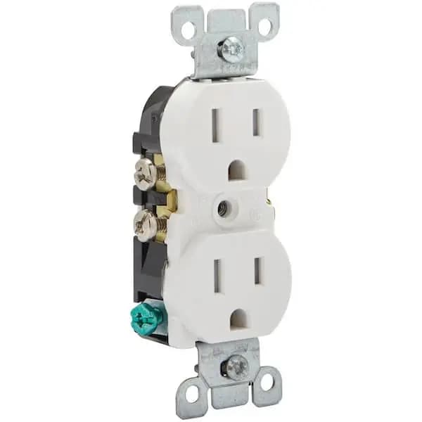 Leviton 15 Amp 125 V Tamper Resistant Duplex Outlet/Receptacle, White (10-Pack) T5320-WMP, M22-T5320-WMP [Amperage (A): 15 A, Color Family: White, Color/Finish: White]