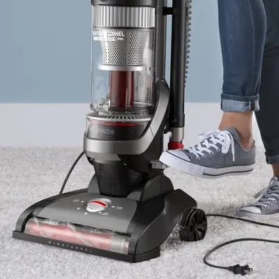 Hoover Cord Rewind Pro Upright Vacuum UH71300V 13.5" Cleaning Path Red/Black [Electric, 25 Feet, 8 Feet]