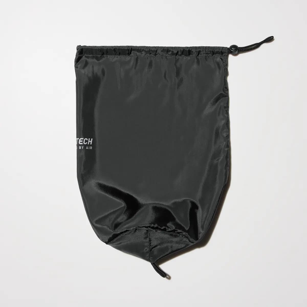 Uniqlo Storage Bag | PUFFTECH Black [Body: 100% Polyester/ String: 100% Polyester, Imported, BLACK]