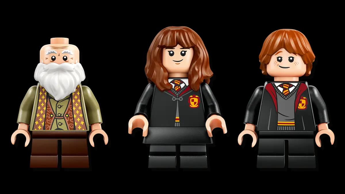 LEGO Hogwarts™ Castle: Charms Class 76442 [204 pieces, ages 8+, Harry Potter™]