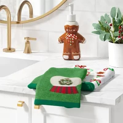 Wondershop 2pk Snowglobe Christmas Hand Towel Set Green - Wondershopâ„¢ [100% Cotton, Lightweight (300-450 GSM), OEKO-TEX MADE IN GREEN]