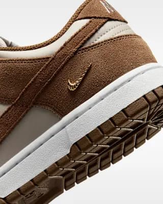 Nike Dunk Low Suede Women's Shoes Light British Tan/Cream II/White/Light British Tan [Light British Tan/Cream II/White/Light British Tan, W 5 / M 3.5, W 5.5 / M 4, W 6 / M 4.5, W 6