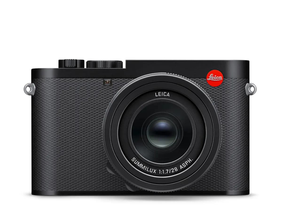 Leica Q3 [Full-frame BSI CMOS Sensor with Triple Resolution Technology (60MP / 36MP / 18MP), Summilux 28mm f/1.7 ASPH. fixed lens with integrated macro mode, Hybrid Autofocus Syste