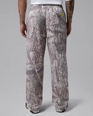 Jordan Brooklyn Men's Realtree Open-Hem Pants White/Bright Citron [Body: 71% cotton/29% polyester. Pockets: 100% cotton., Machine wash, XS-3XL]