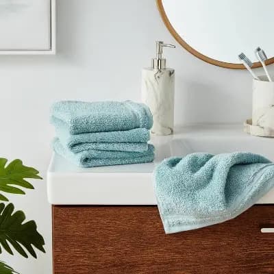 Threshold 4pk Total Fresh Antimicrobial Washcloth Set Aqua - Thresholdâ„¢ [100% Cotton, Heavyweight (550-800 GSM), OEKO-TEX MADE IN GREEN]