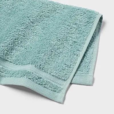 Threshold 4pk Total Fresh Antimicrobial Washcloth Set Aqua - Thresholdâ„¢ [100% Cotton, Heavyweight (550-800 GSM), OEKO-TEX MADE IN GREEN]