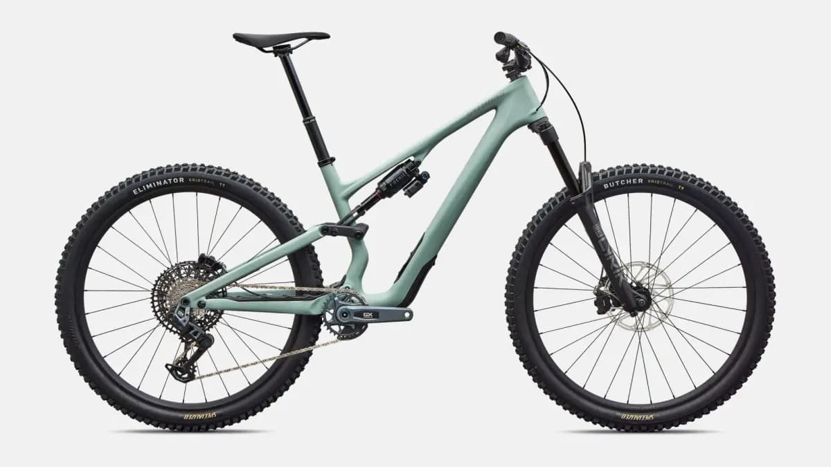 Specialized Stumpjumper 15 EVO Expert [FACT 11m carbon chassis and rear-end, Trail Geometry, SWATÃ¢â€žÂ¢ Door integration, head tube angle adjustment, threaded BB, internal brake a