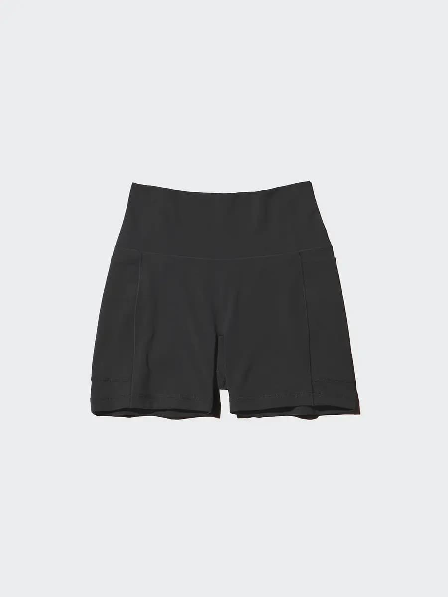 Uniqlo Ultra Stretch Active Biker Shorts Black [77% Nylon, 23% Spandex, Imported, Side pockets can hold a smartphone.]