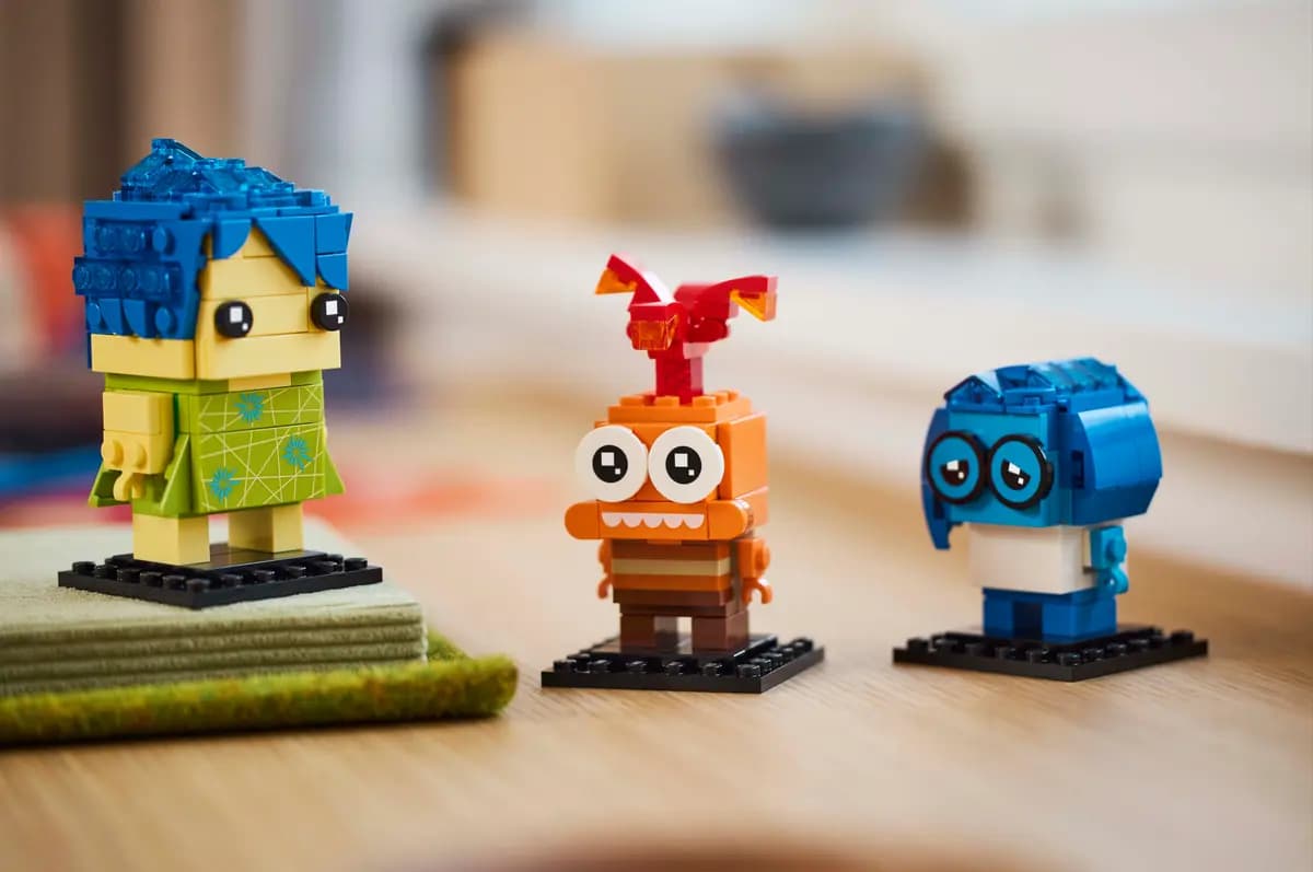LEGO Joy, Sadness & Anxiety 40749 [300 pieces, ages 10+, BrickHeadz]