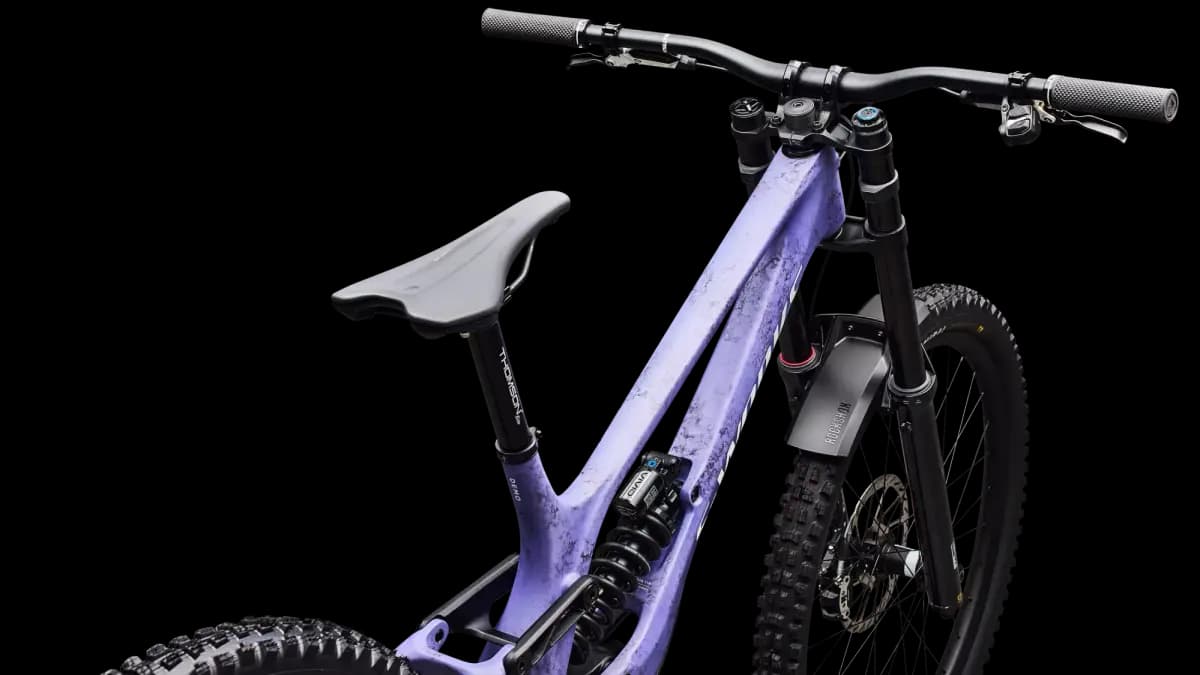 Specialized S-Works Demo 11 [200mm travel FACT 11m carbon frame with HighGear system, 165mm cranks, reach adjust headset cups, BB adjust, full internal cable routing, 148mm rear sp