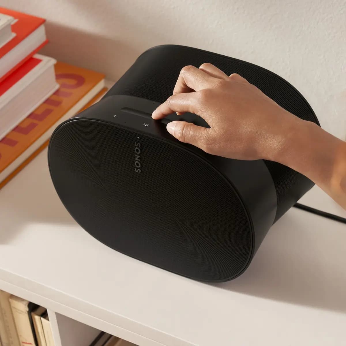 Sonos Era 300 - Black [7.28 in (185 mm), 10.24 in (260 mm), 6.30 in (160 mm)]
