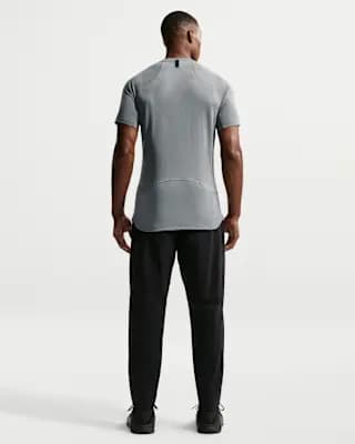 Nike Pro Training Men's Dri-FIT Short-Sleeve Top Smoke Grey/Black [100% polyester, Machine wash, XS-4XL]