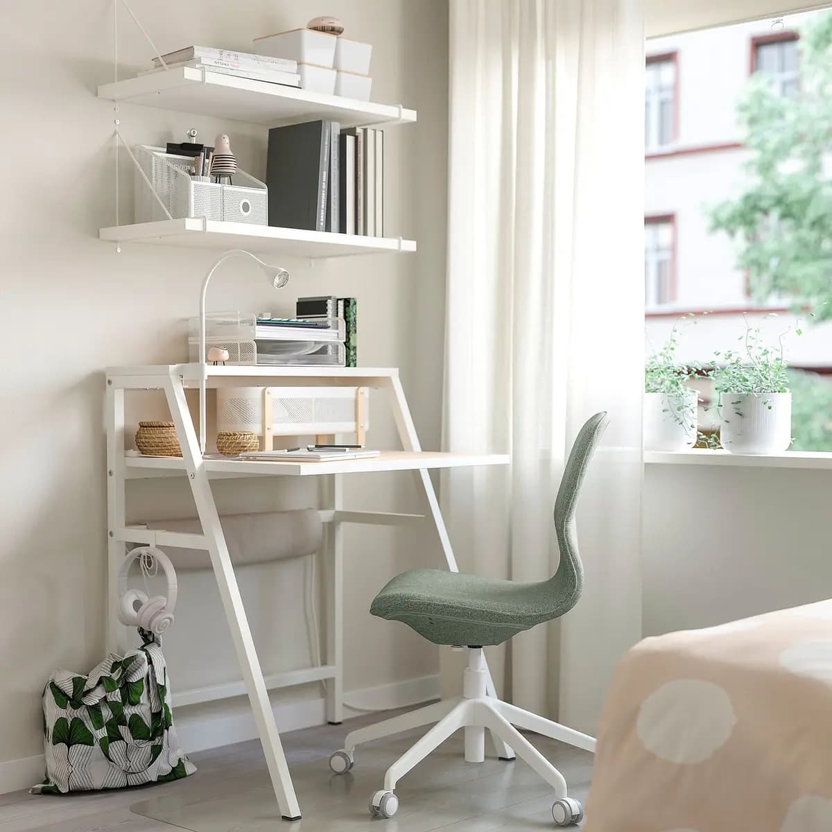 IKEA MITTPLAN Desk, white [Width 31 1/2 ", Depth 23 5/8 ", Height 29 1/2 "]
