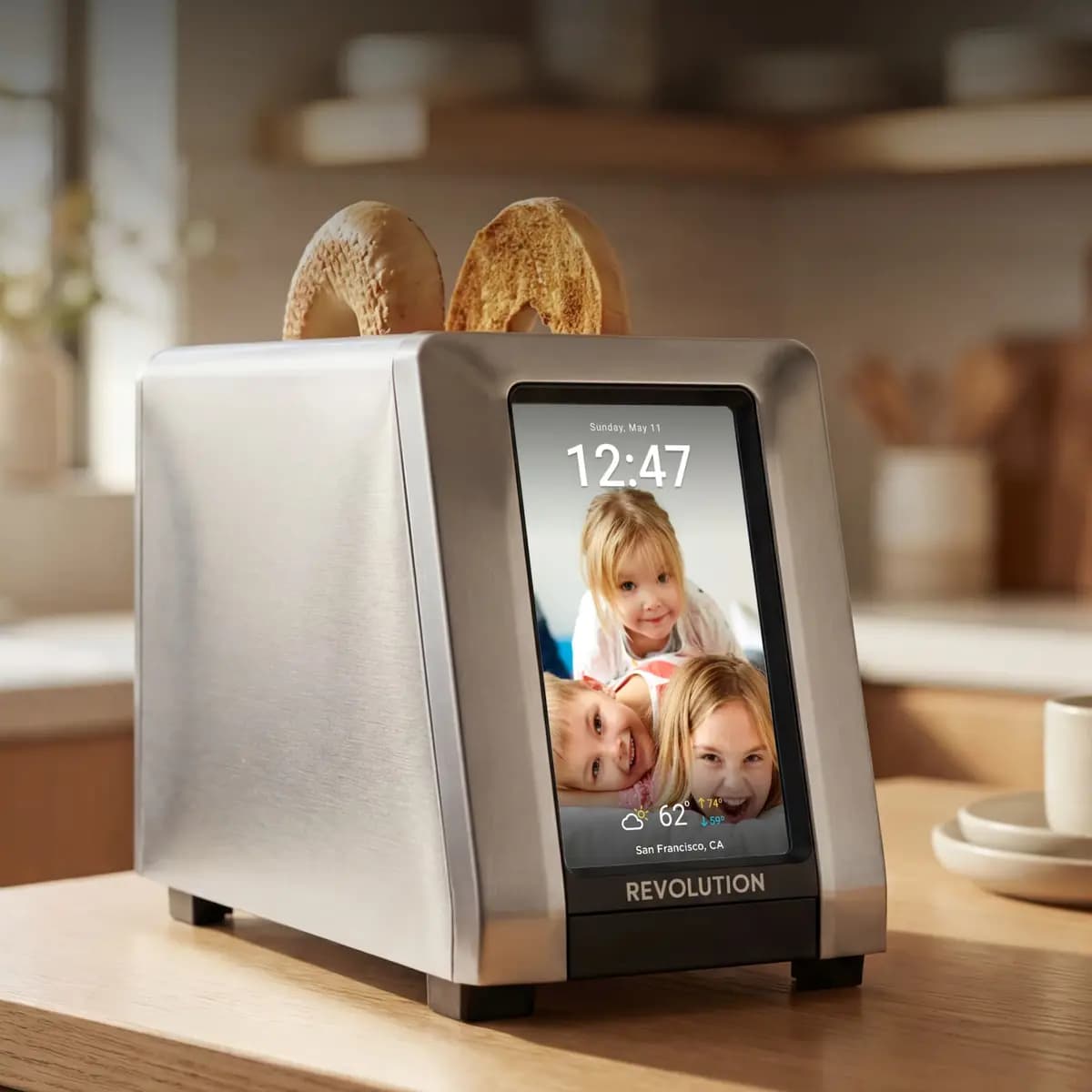 Revolution R180 Connect Plus Smart Toaster [11.65 x 6.13 x 8.4 in, 6.28 lbs, 120Vac/1500W]