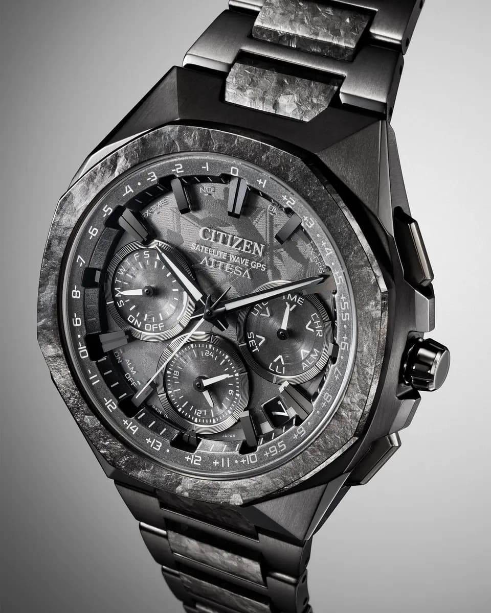 Citizen ATTESA CC4107-80H [43.2mm, F950 Eco-Drive, WR100/10Bar/333ft]