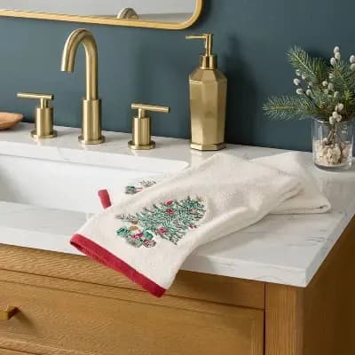 Threshold 2pk Embroidered Tree Christmas Hand Towel Ivory - Thresholdâ„¢ [100% Cotton, Midweight (450-550 GSM), HOHENSTEIN HTTI]