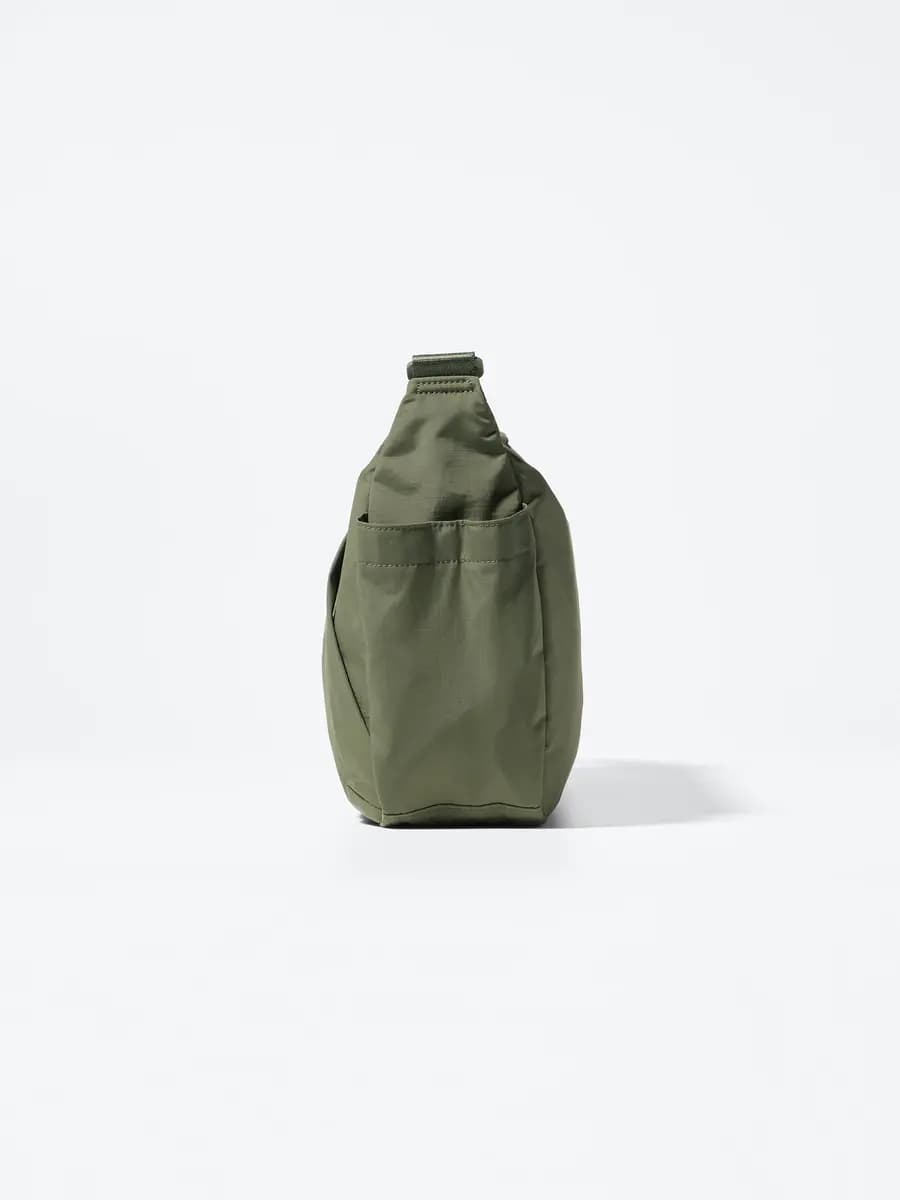 Uniqlo Utility Shoulder Bag Black [Imported, Do not wash, Do not dry clean, BLACK]