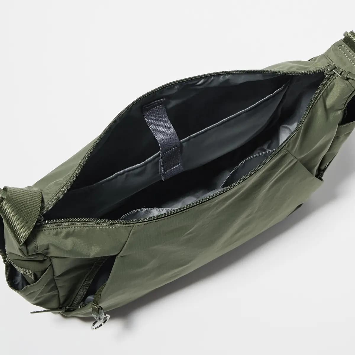 Uniqlo Utility Shoulder Bag Black [Imported, Do not wash, Do not dry clean, BLACK]