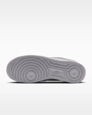 Nike Air Force 1 '07 Women's Shoes Vast Grey/Metallic Silver/Pencil Point [Vast Grey/Metallic Silver/Pencil Point, Foam midsole, Rubber outsole]