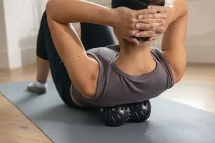 Trigger Point Performance Universal Massage Roller Black/red [Fitness, Closed-cell polyurethane foam, 9 x 8 x 5.3 inches]