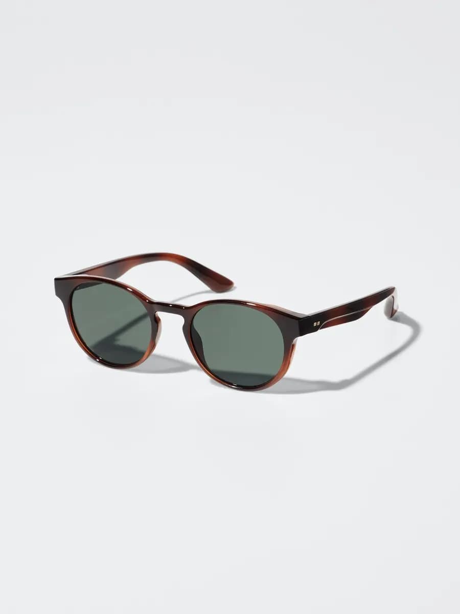 Uniqlo Boston Sunglasses Dark Brown [Imported, UV400 lenses block approximately 99% of UV rays., Made from flexible plastic for comfort.]
